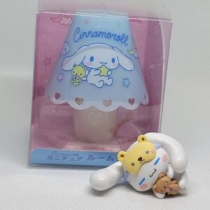 ❣️SOLD❣️NIB Sanrio Cinnamoroll Miniature Nightlight Lamp w/ Matching Figure